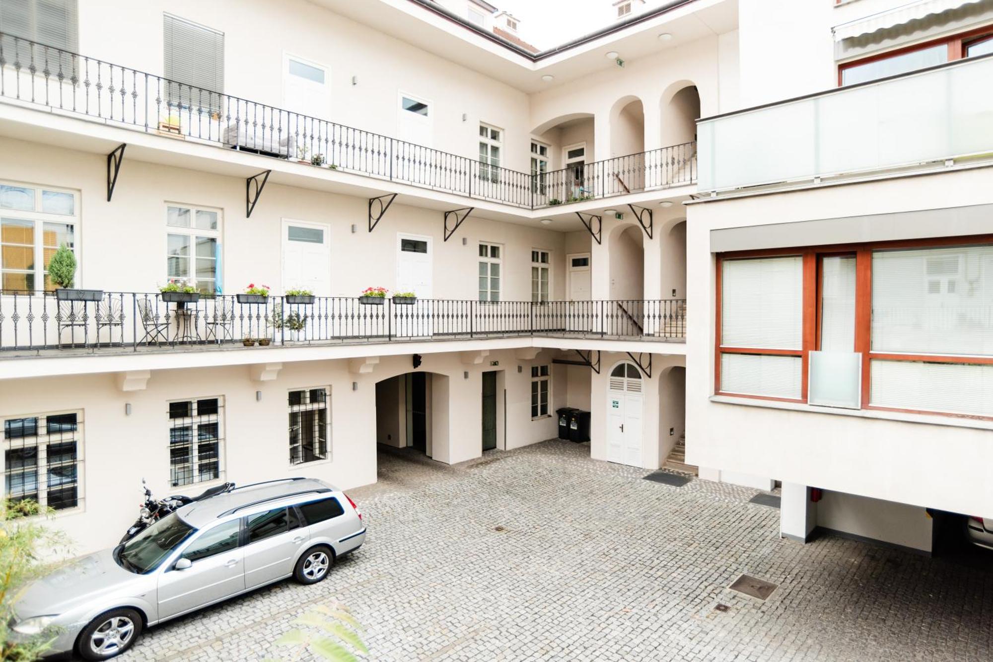 K-14 Apartment Prague Extérieur photo